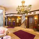 Hotel Trapp 3*