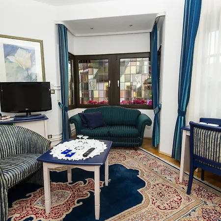 Trapp Szálloda Rüdesheim am Rhein